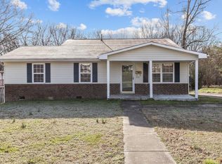 307 Cherry St, Oxford, NC 27565