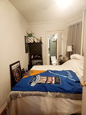 Rented by Oxford Property Group | media 10