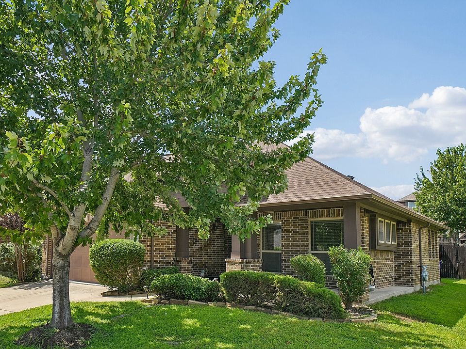 1st image of 1075 Carpenter Ct