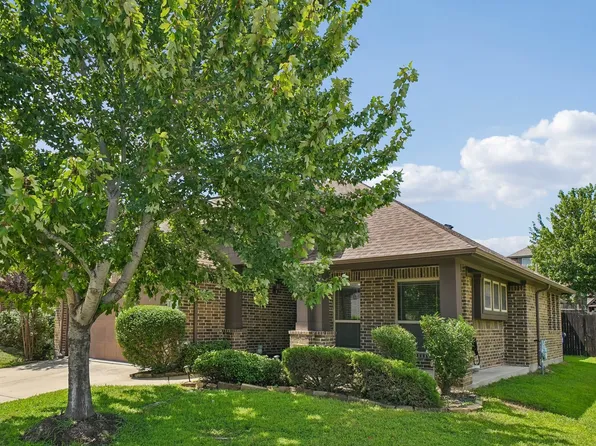 1075 Carpenter Ct, Lavon, TX 75166