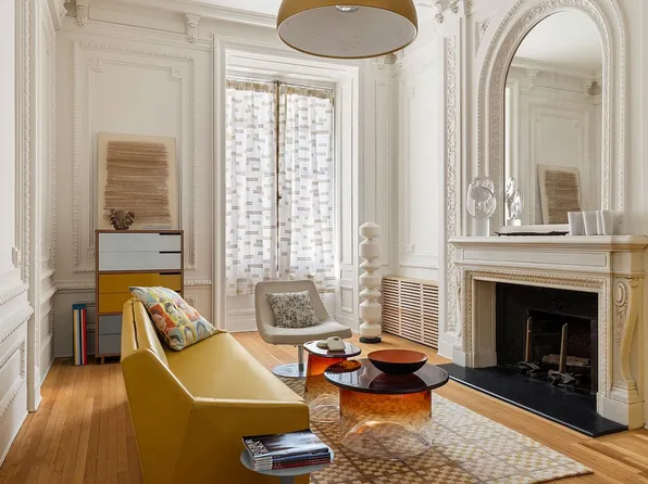 35 E 68th St APT 1A, New York, NY 10065