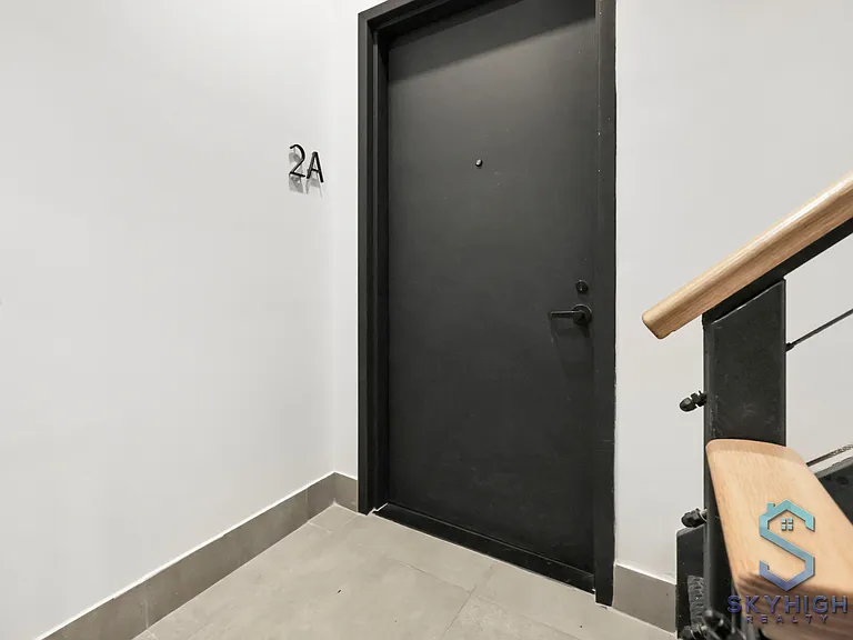 723 Knickerbocker Ave #3C — Photo 15