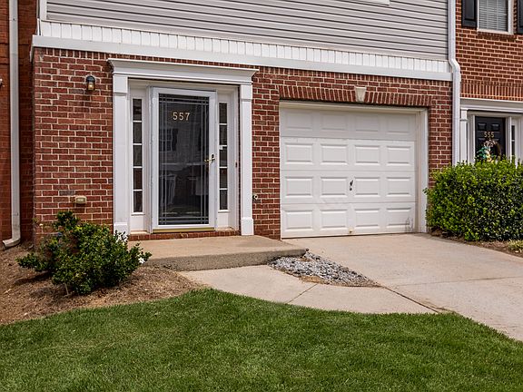 2nd image of 557 Lantern Wood Dr