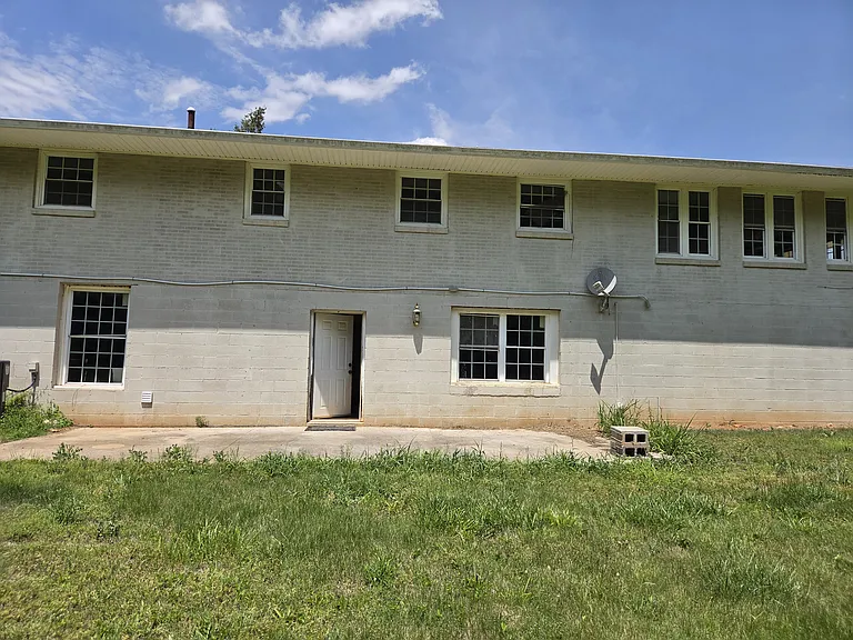 655 Barkers Mill Rd — Photo 17
