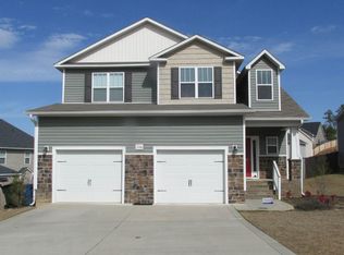 1726 Zion Dr, Fayetteville, NC 28301