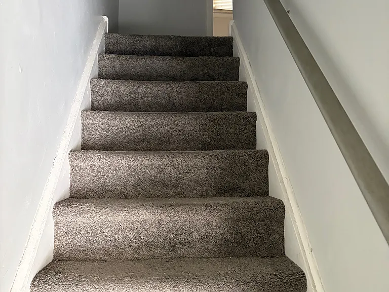 570 W Loch Lomond Dr — Photo 5