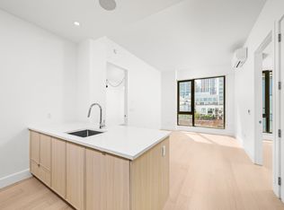 218 Front St #4130, Brooklyn, NY 11201