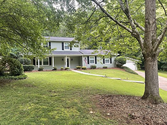 5th image of 2570 Johnston Rd NW
