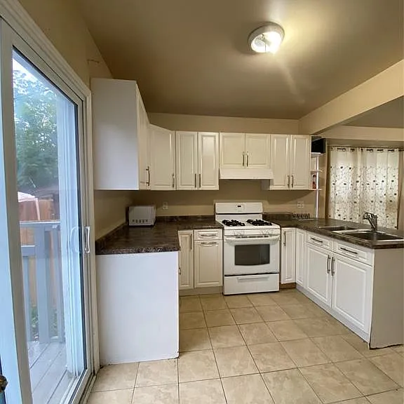408 Elm Ave — Photo 10