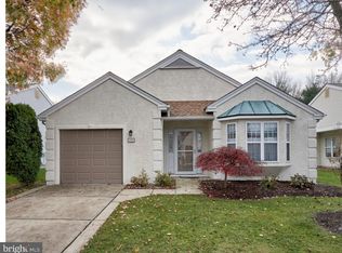 640 Cascade Dr S, Mount Laurel, NJ 08054