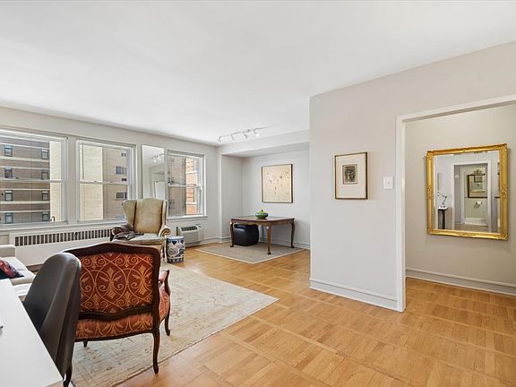 4th image of 1585 Ridge Ave APT 309