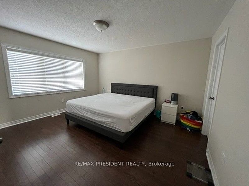 Brampton Townhouse for rent - 3 Bedrooms — photo 18