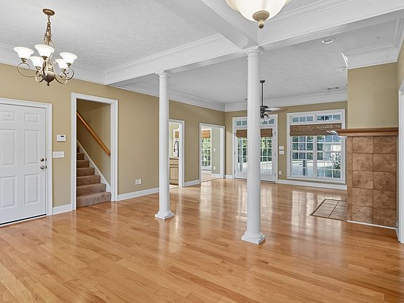 3rd image of 75 Lee Road 2100