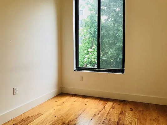 Rented by null | media 18