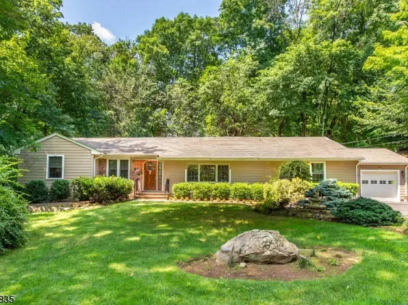 11 Glenwood Dr, Montville Twp., NJ 07045