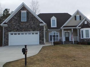 8400 Deeley Ln, Chesterfield, VA 23832