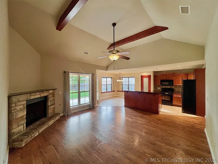 4808 S 191st East Ave — Photo 2