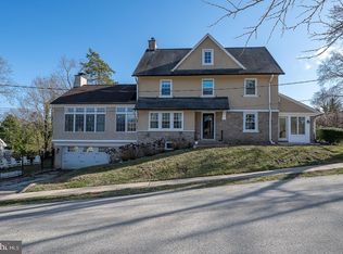117 Edgewood Rd, Ardmore, PA 19003