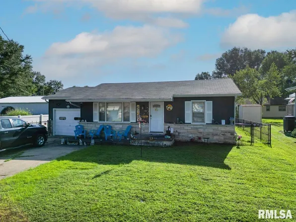 503 S Dayton St, Marion, IL 62959