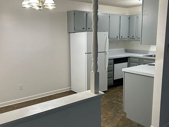 2nd image of 2459 W 11th St #204