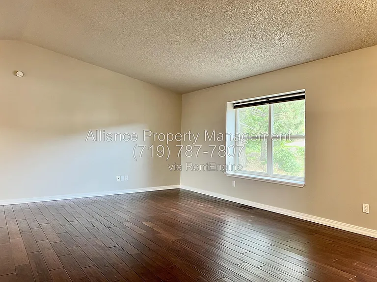 6318 Galway Dr — Photo 11
