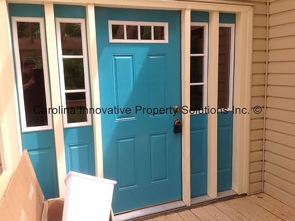 3rd image of 7622 Helmsdale Ave