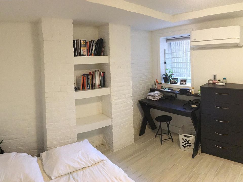 Bedroom #1