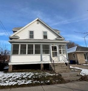 702 Washington Ave, Oshkosh, WI, 54901