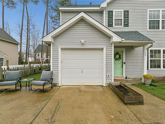 3rd image of 108 Chardonnay Rd