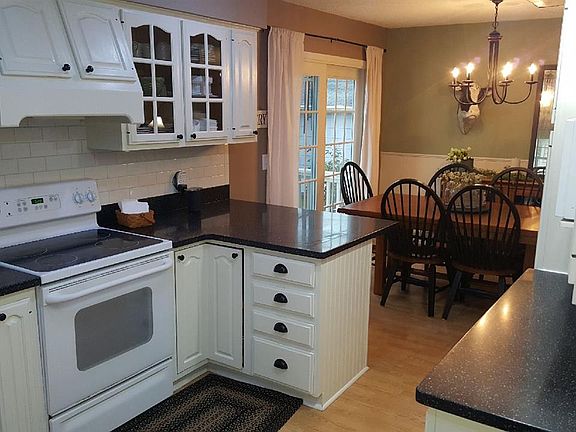 2nd image of 1023 Heartland Hills Dr