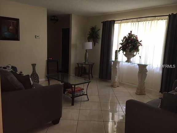 3rd image of 800 Murdock Blvd