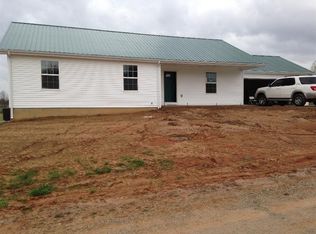 64 Harbor St, Nancy, KY 42544