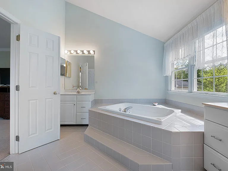 6 Hannah Dr — Photo 21