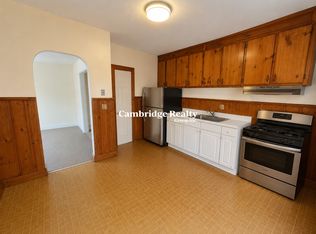 18 Mount Hood Rd #1T, Brighton, MA 02135