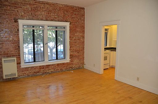 5th image of 325 W 3rd St Unit 108
