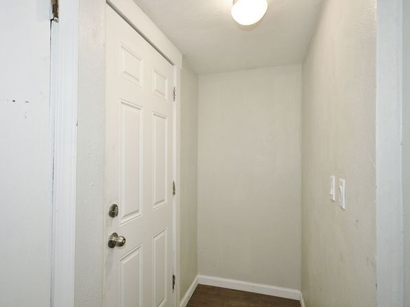 1103 Crosby St APT 2
