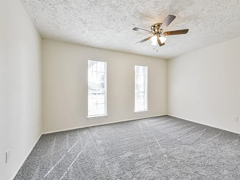 9563 Sutter Park Ln — Photo 14