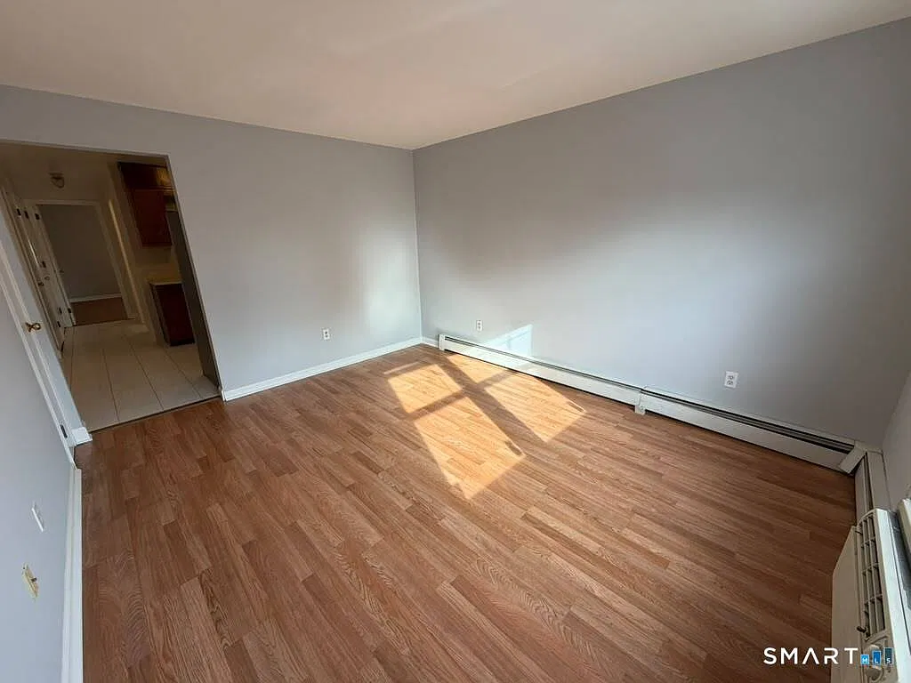 1 bed, 1.0 bath, 710 sqft, $1,650 — Photo 3