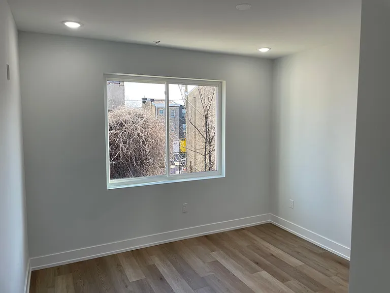 2041 N Reese St #2 — Photo 5
