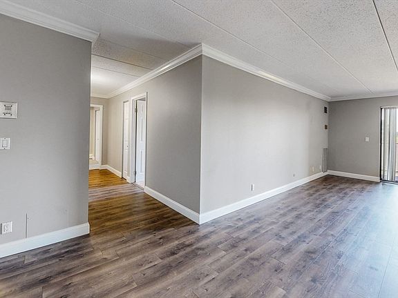 4th image of 185 Quincy Shore Dr APT A73