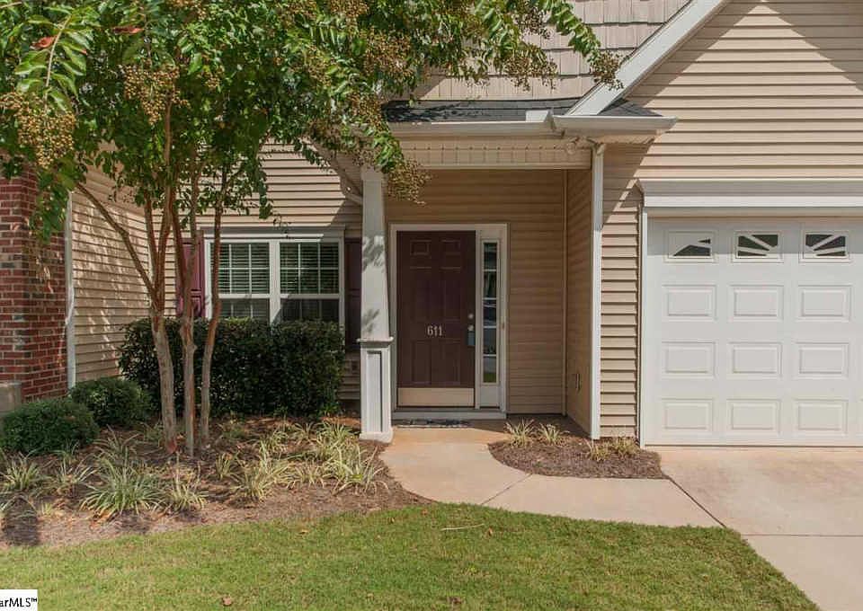 1st image of 611 Mount Sinai Ln