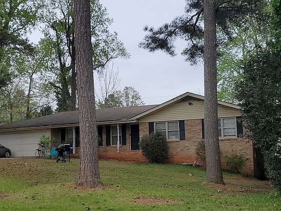 2nd image of 3351 Doyle Ln SW