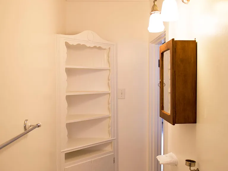 235 Emerson St #3 — Photo 6