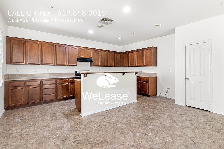 1st image of 36317 Cinzia Ln