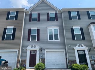 76 Norwood Dr, Falling Waters, WV 25419