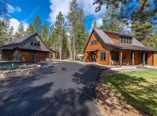 56055 Savage Dr, Bend, OR 97707