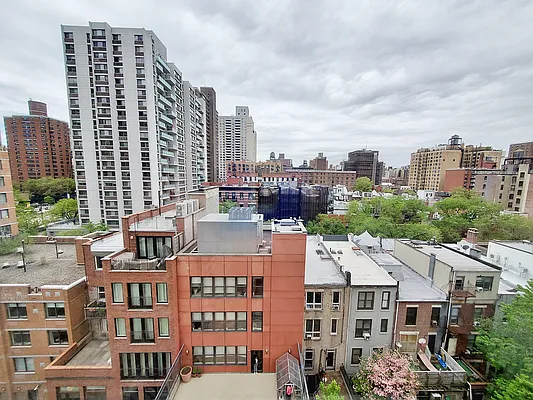 Rented by Rachel Realty | media 11