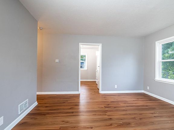 2nd image of 5917 Sahler St