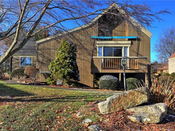 582 North Trl #A, Stratford, CT 06614