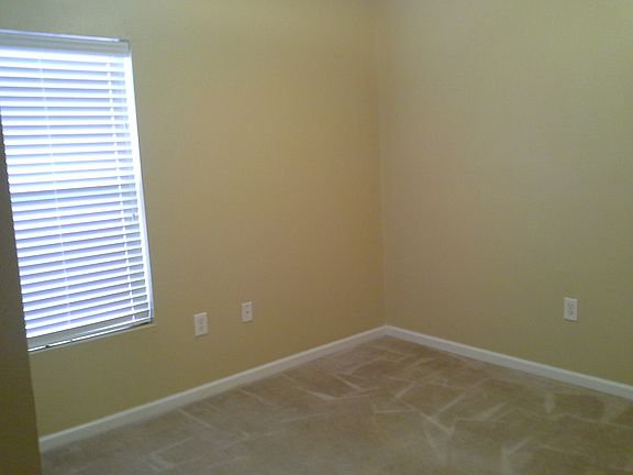 5th image of 1418 Manotak Ave #107
